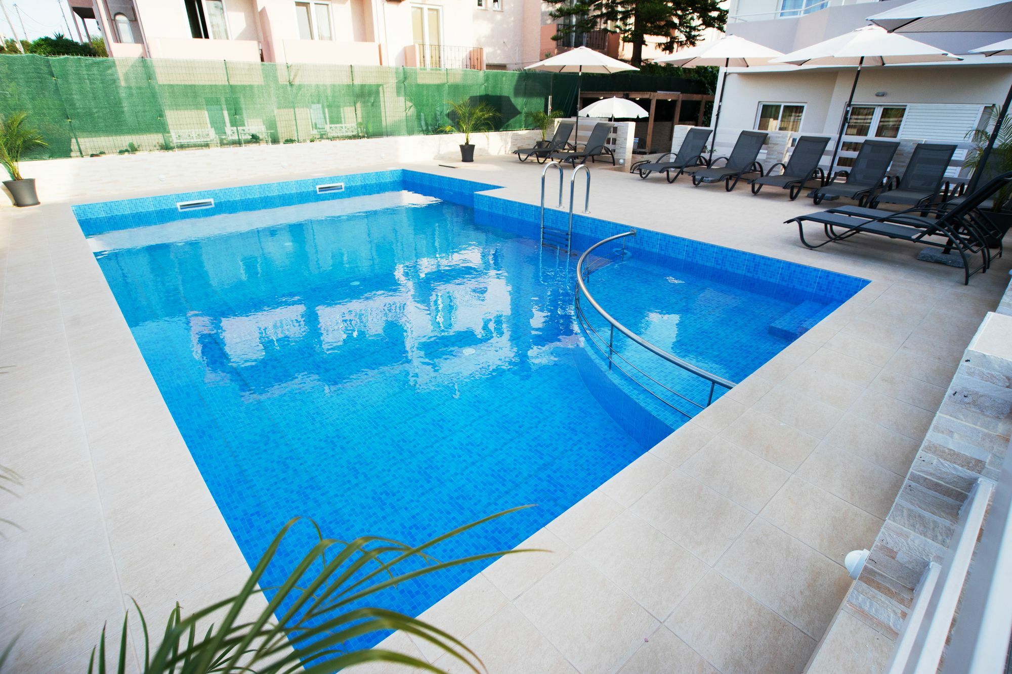 Naiades Luxury Apartments 卡拉塔斯 外观 照片